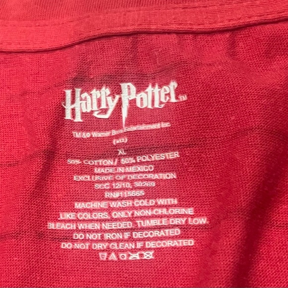 Warner Bros. Red and Yellow Shirt - Picture 3 of 3